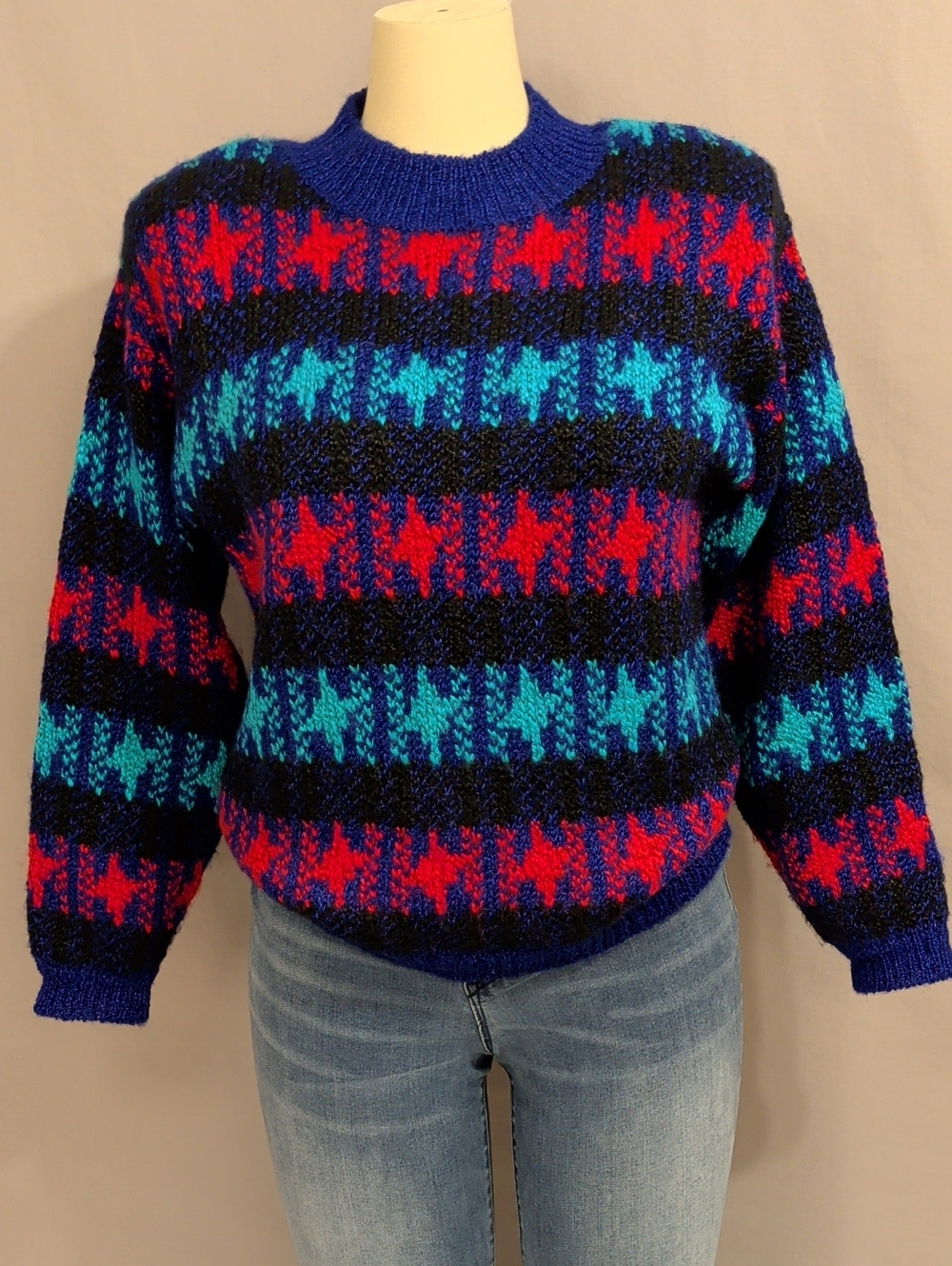 Vintage Colorful Bold Crewneck Sweater Bright Periwinkle Blue Red & Aqua 80s 90s